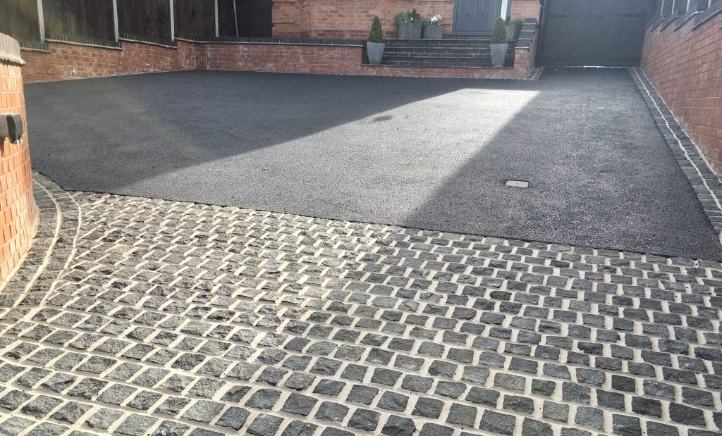Tarmac Driveways